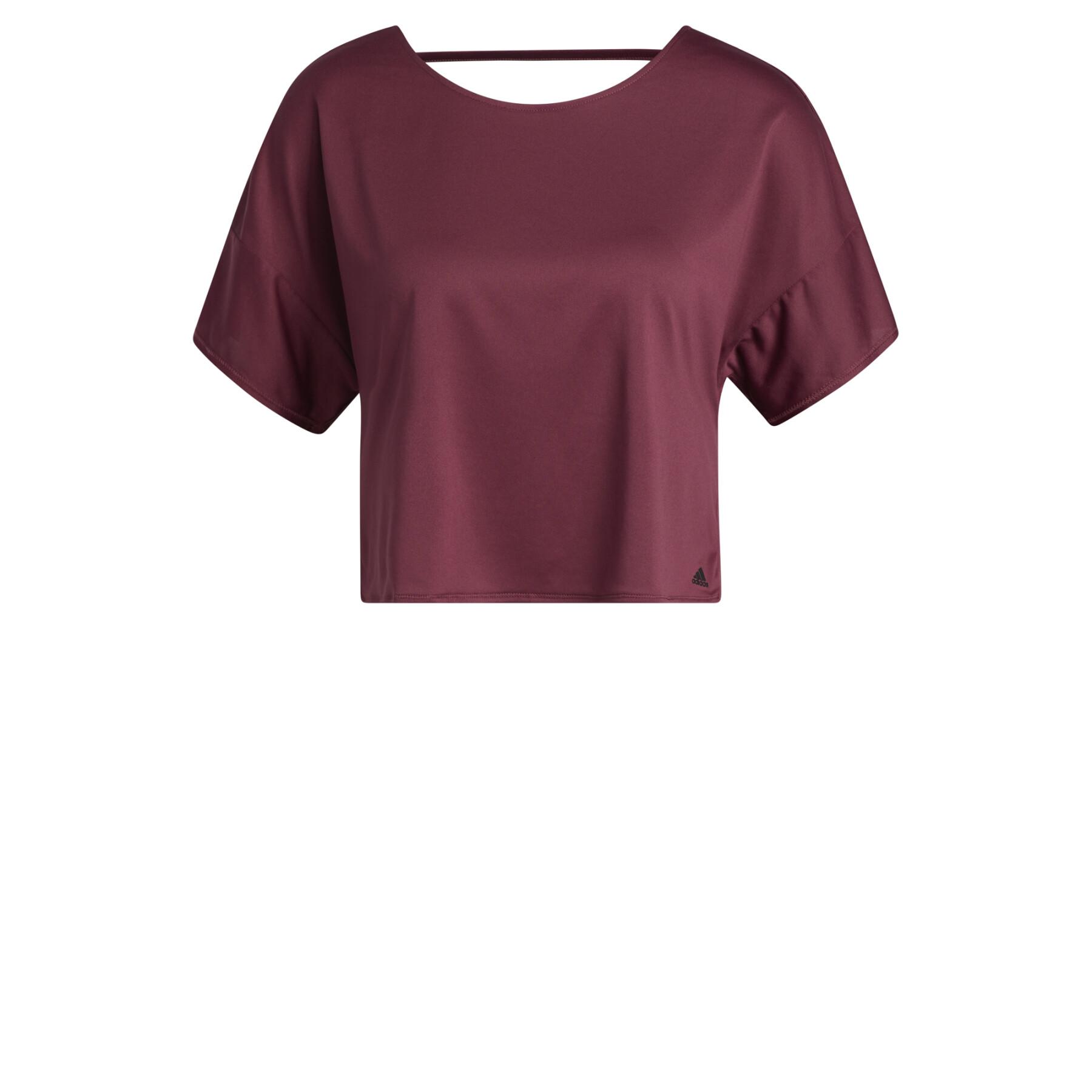T-shirt mulher adidas Primeblue