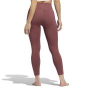 Pernas de mulher adidas Yoga Studio